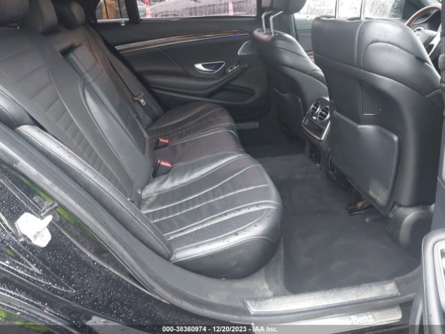 Photo 7 VIN: WDDUG8CB6FA113646 - MERCEDES-BENZ S 550 