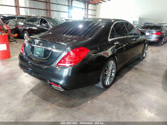 Photo 3 VIN: WDDUG8CB6HA339382 - MERCEDES-BENZ S 550 