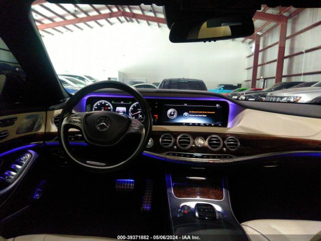 Photo 5 VIN: WDDUG8CB6HA339382 - MERCEDES-BENZ S 550 