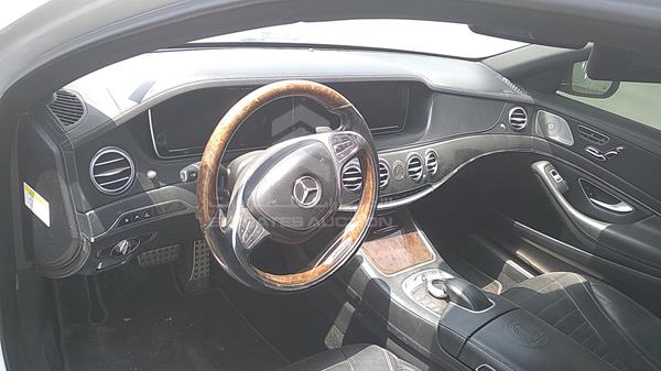 Photo 14 VIN: WDDUG8CB7EA008452 - MERCEDES-BENZ S 550 