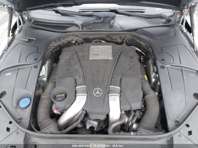 Photo 9 VIN: WDDUG8CB7FA092113 - MERCEDES-BENZ S 550 