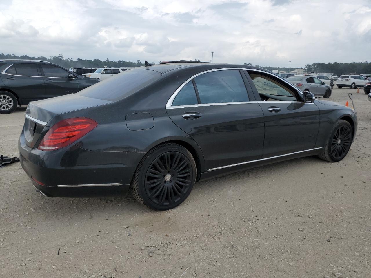 Photo 2 VIN: WDDUG8CB7FA149104 - MERCEDES-BENZ S-KLASSE 