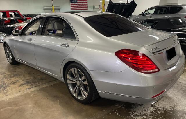 Photo 2 VIN: WDDUG8CB7FA185889 - MERCEDES-BENZ S 550 