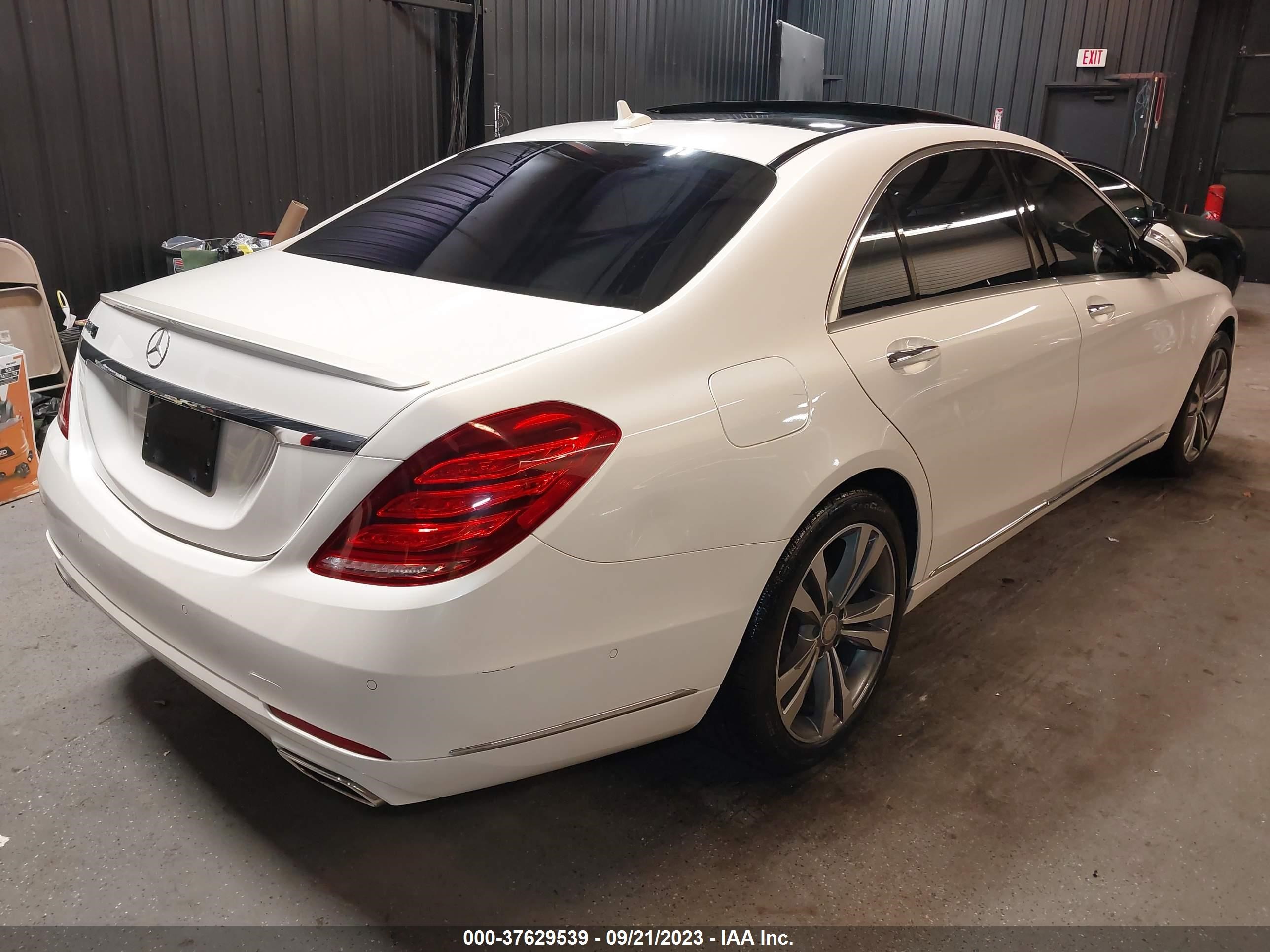 Photo 3 VIN: WDDUG8CBXGA203657 - MERCEDES-BENZ S-KLASSE 