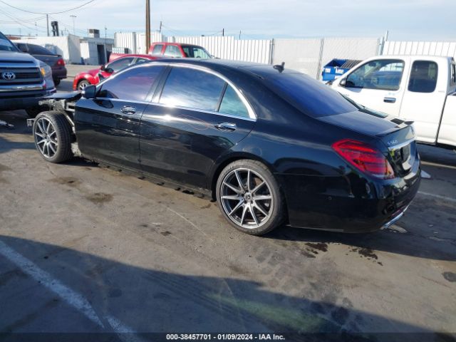 Photo 2 VIN: WDDUG8DB9KA426604 - MERCEDES-BENZ S 560 