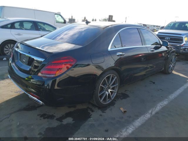 Photo 3 VIN: WDDUG8DB9KA426604 - MERCEDES-BENZ S 560 