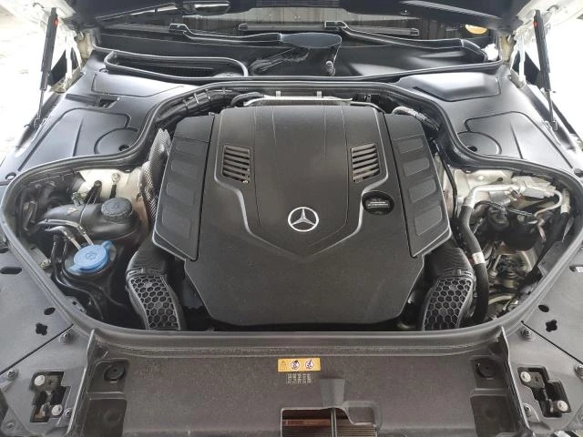 Photo 10 VIN: WDDUG8DBXLA524073 - MERCEDES-BENZ S 560 