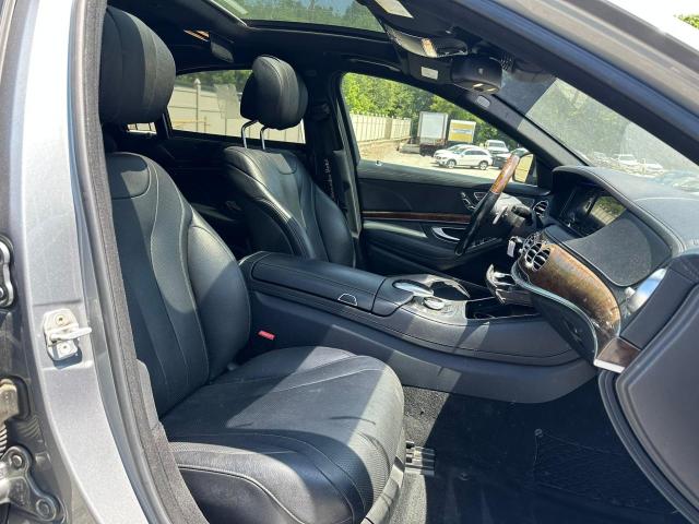 Photo 4 VIN: WDDUG8FB1FA086612 - MERCEDES-BENZ S 550 4MAT 