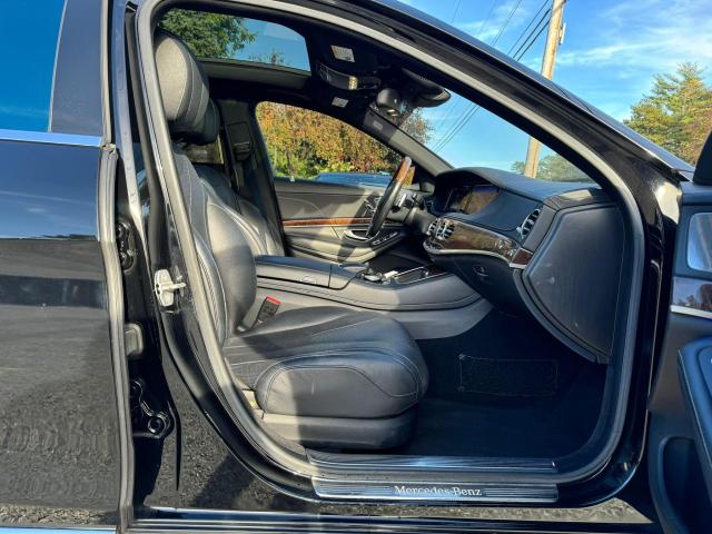 Photo 4 VIN: WDDUG8FB2EA054119 - MERCEDES-BENZ S 550 4MAT 