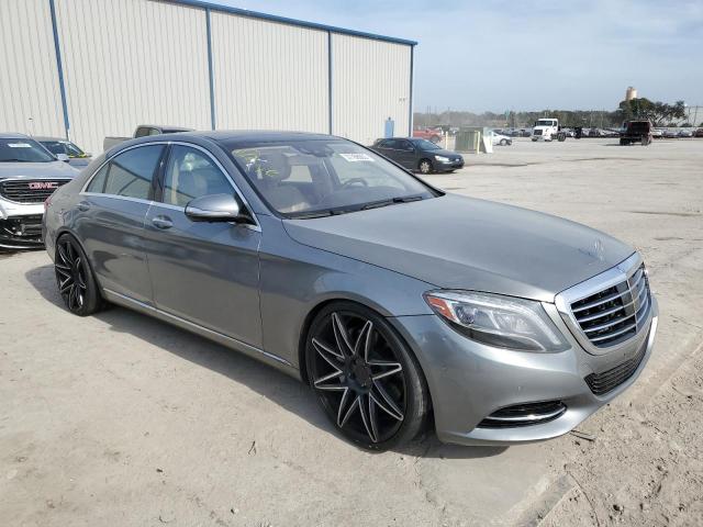 Photo 3 VIN: WDDUG8FB3EA063671 - MERCEDES-BENZ S 550 4MAT 