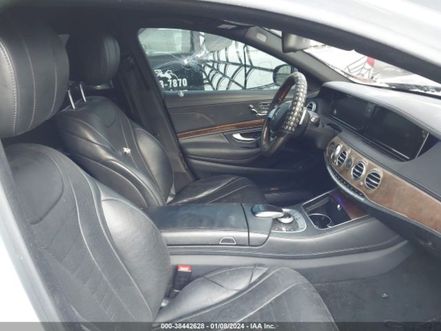 Photo 4 VIN: WDDUG8FB3FA098745 - MERCEDES-BENZ S 550 