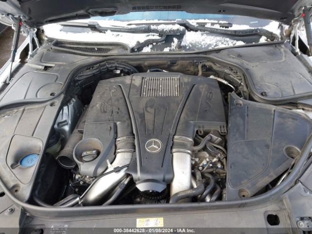 Photo 9 VIN: WDDUG8FB3FA098745 - MERCEDES-BENZ S 550 