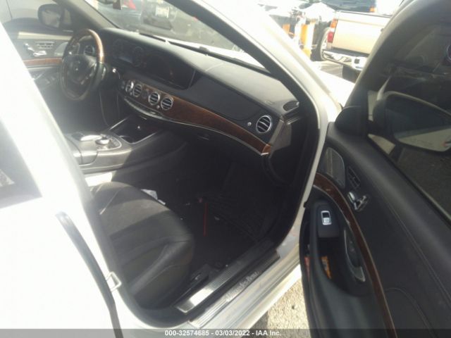 Photo 4 VIN: WDDUG8FB4FA069108 - MERCEDES-BENZ S-CLASS 