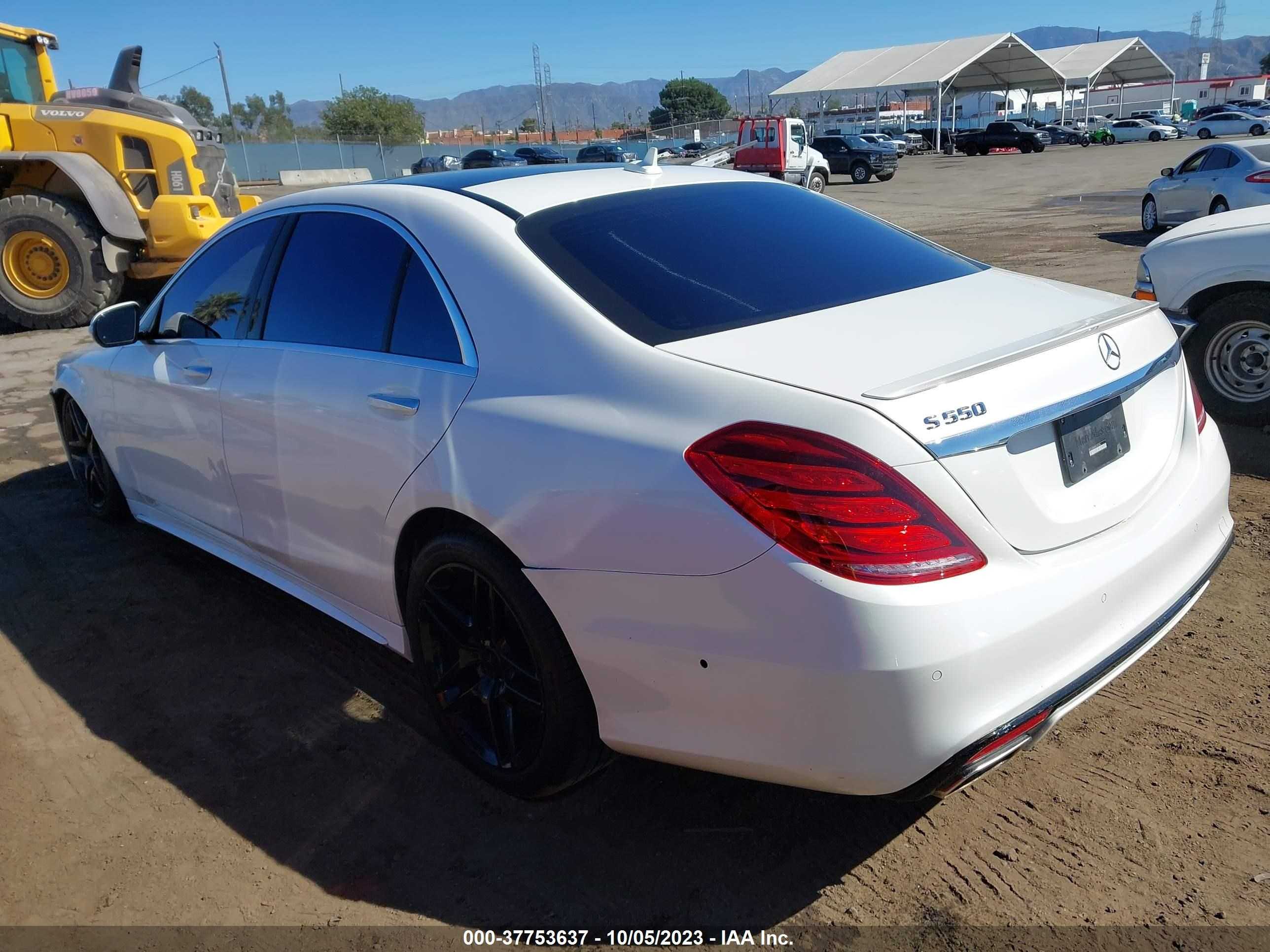 Photo 2 VIN: WDDUG8FB5FA157228 - MERCEDES-BENZ S-KLASSE 