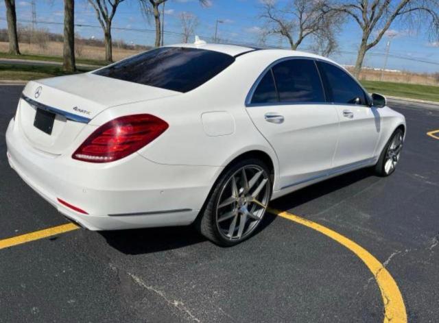 Photo 3 VIN: WDDUG8FB6FA203634 - MERCEDES-BENZ S 550 4MAT 