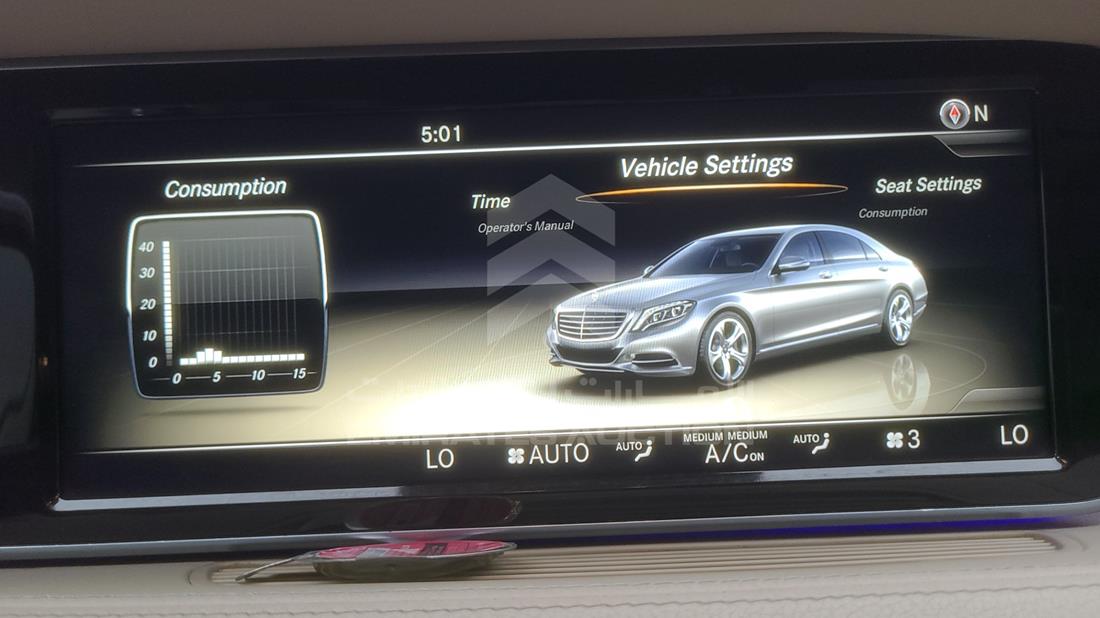 Photo 25 VIN: WDDUG8FB7EA032729 - MERCEDES S 550 