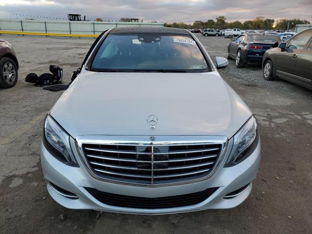 Photo 4 VIN: WDDUG8FBXFA144569 - MERCEDES-BENZ S 550 4MAT 