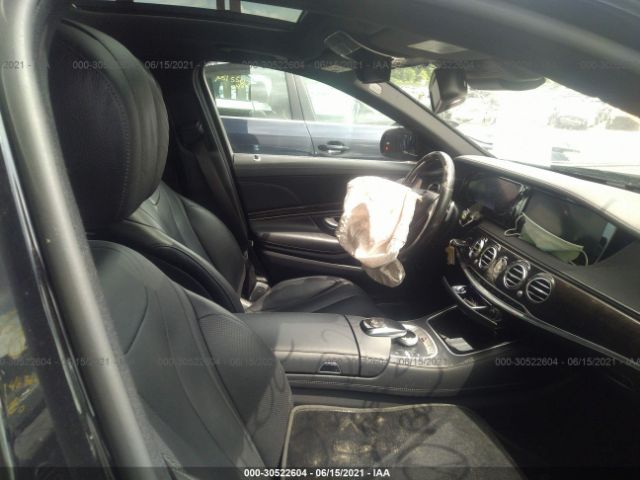 Photo 4 VIN: WDDUG8FBXFA200459 - MERCEDES-BENZ S 550 