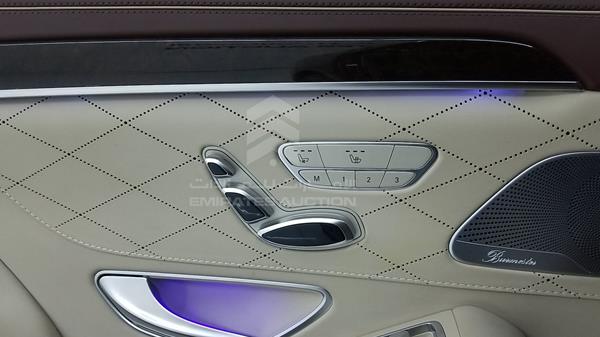 Photo 18 VIN: WDDUG8GB0JA352712 - MERCEDES-BENZ S 560 