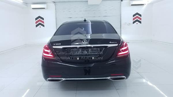 Photo 8 VIN: WDDUG8GB0JA352712 - MERCEDES-BENZ S 560 