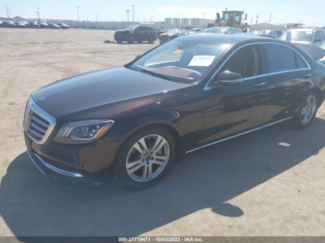 Photo 1 VIN: WDDUG8GB2KA470813 - MERCEDES-BENZ S 560 