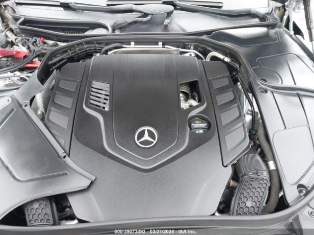 Photo 9 VIN: WDDUG8GB9JA346181 - MERCEDES-BENZ S 560 