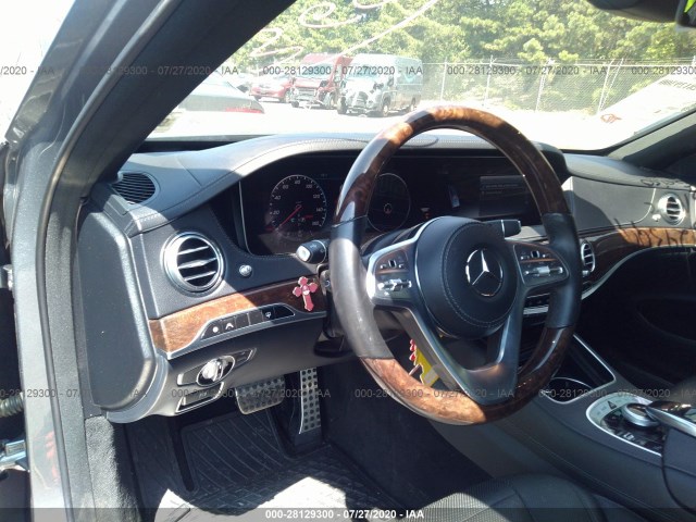 Photo 4 VIN: WDDUG8GB9JA348772 - MERCEDES-BENZ S-CLASS 