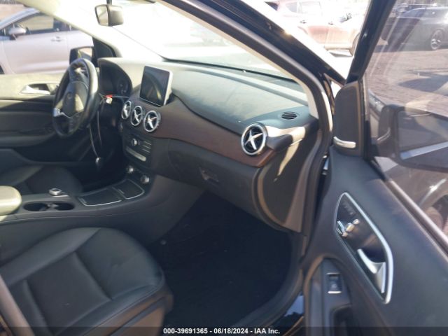 Photo 4 VIN: WDDVP9AB4FJ005457 - MERCEDES-BENZ B-CLASS 