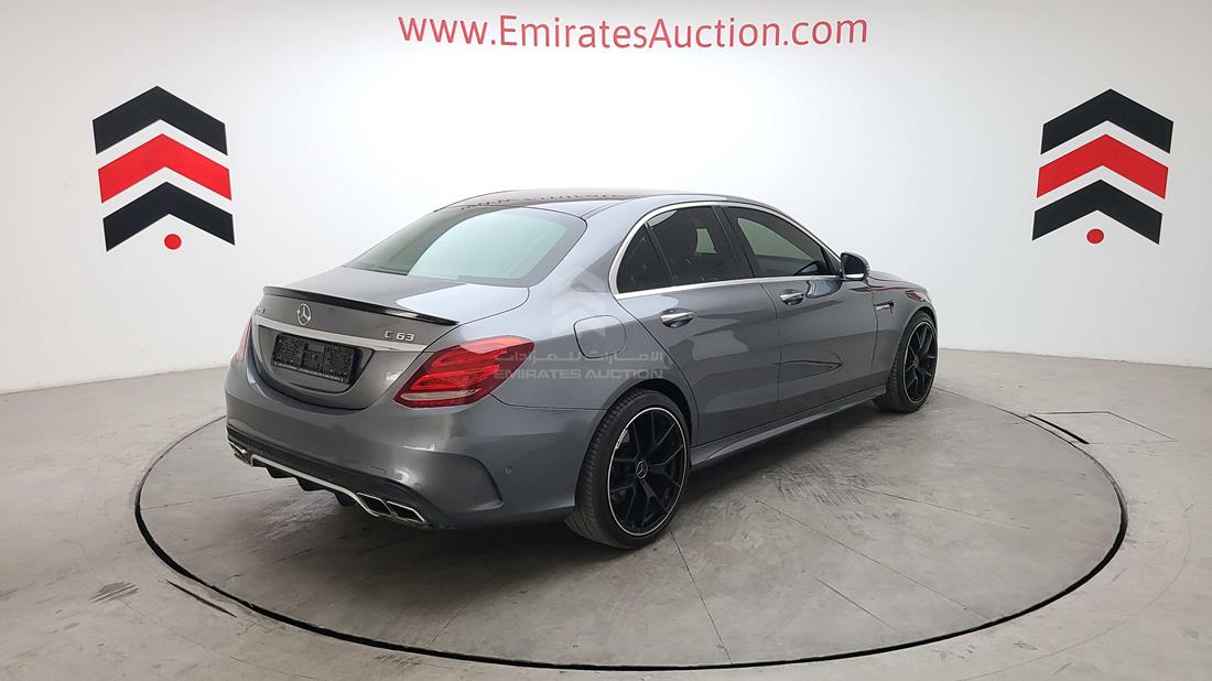 Photo 15 VIN: WDDWF4CB4JR338601 - MERCEDES C 