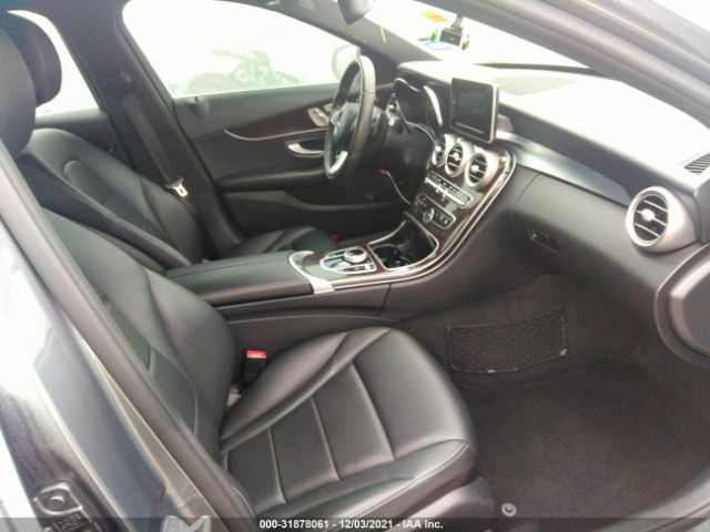 Photo 4 VIN: WDDWF4JB0JR401213 - MERCEDES-BENZ C-CLASS 