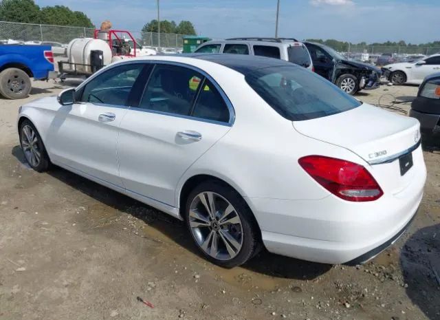 Photo 2 VIN: WDDWF4JB0JR406198 - MERCEDES-BENZ C 300 