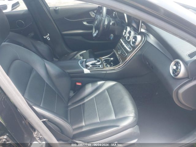 Photo 4 VIN: WDDWF4JB1GR167222 - MERCEDES-BENZ C-CLASS 