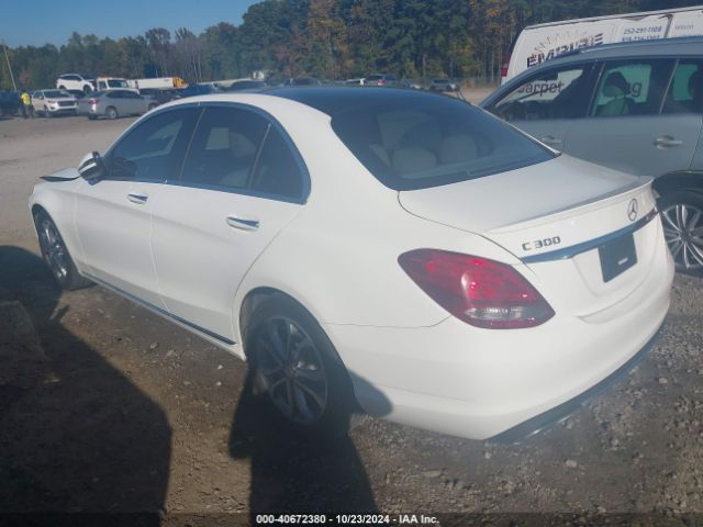 Photo 2 VIN: WDDWF4JB1HR257469 - MERCEDES-BENZ C-CLASS 