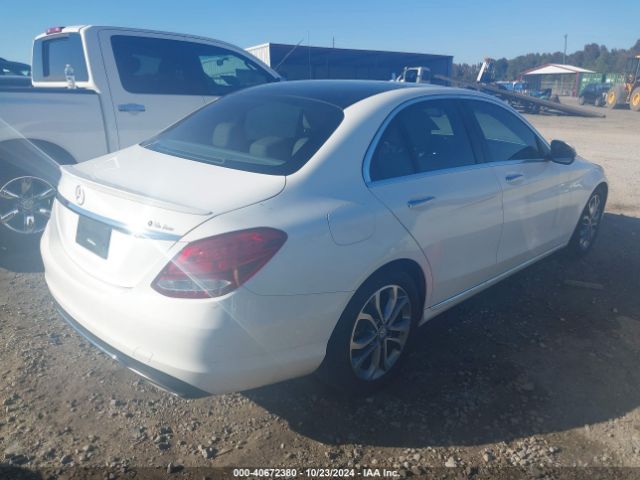 Photo 3 VIN: WDDWF4JB1HR257469 - MERCEDES-BENZ C-CLASS 