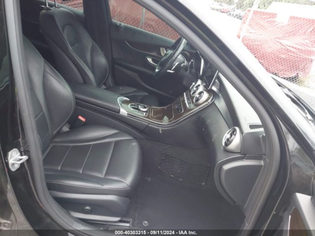 Photo 4 VIN: WDDWF4JB1JR397995 - MERCEDES-BENZ C-CLASS 