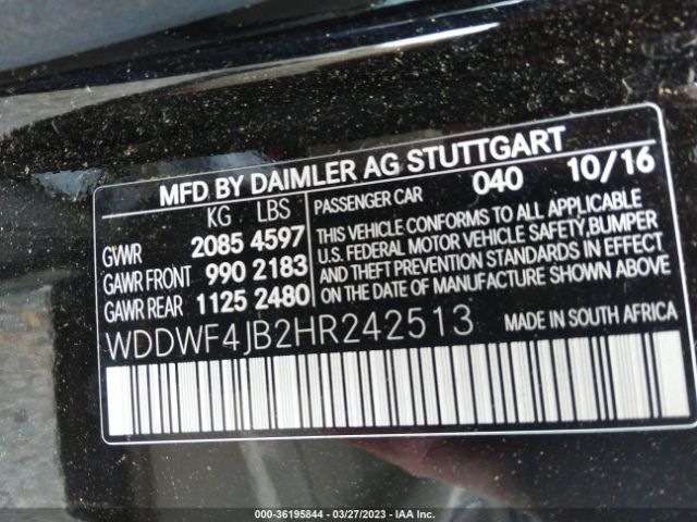 Photo 8 VIN: WDDWF4JB2HR242513 - MERCEDES-BENZ C 300 