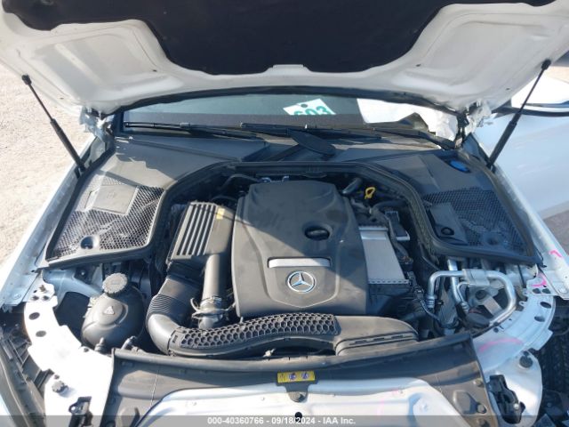 Photo 9 VIN: WDDWF4JB2HR297656 - MERCEDES-BENZ C-CLASS 