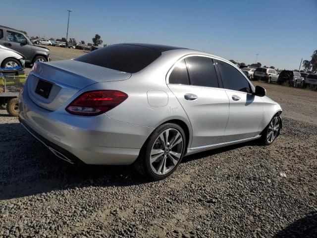 Photo 2 VIN: WDDWF4JB2JR404579 - MERCEDES-BENZ C-CLASS 