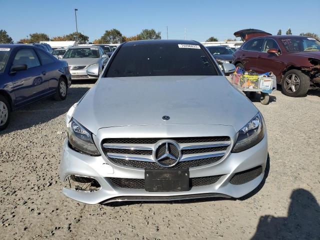 Photo 4 VIN: WDDWF4JB2JR404579 - MERCEDES-BENZ C-CLASS 