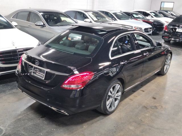 Photo 9 VIN: WDDWF4JB3JR387291 - MERCEDES-BENZ C-CLASS 