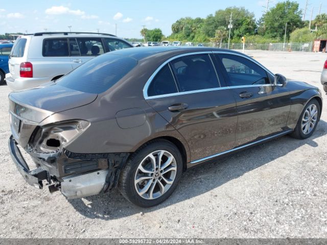 Photo 3 VIN: WDDWF4JB4JR348502 - MERCEDES-BENZ C 300 