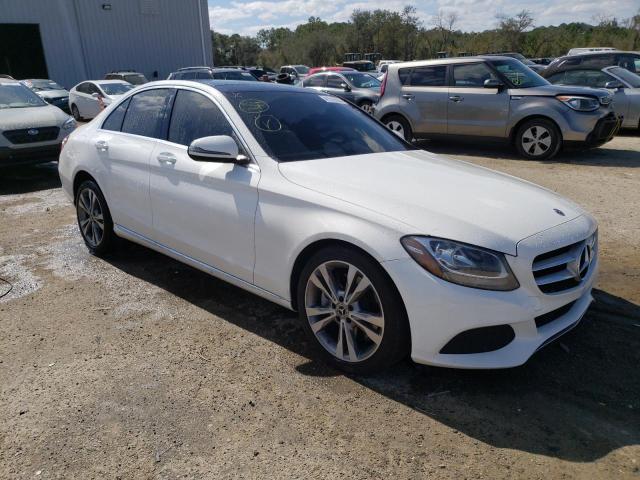 Photo 3 VIN: WDDWF4JB5JR348301 - MERCEDES-BENZ C 300 