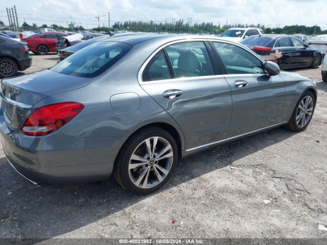 Photo 3 VIN: WDDWF4JB5JR411249 - MERCEDES-BENZ C-CLASS 