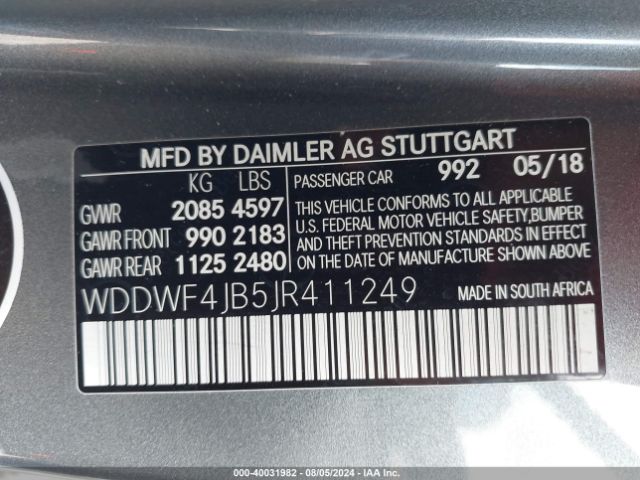 Photo 8 VIN: WDDWF4JB5JR411249 - MERCEDES-BENZ C-CLASS 