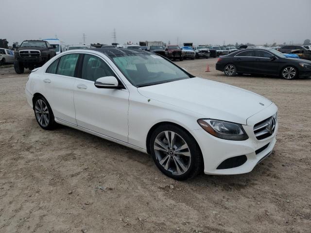 Photo 3 VIN: WDDWF4JB6JR351174 - MERCEDES-BENZ C 300 