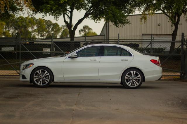 Photo 6 VIN: WDDWF4JB6JR391352 - MERCEDES-BENZ C-CLASS 