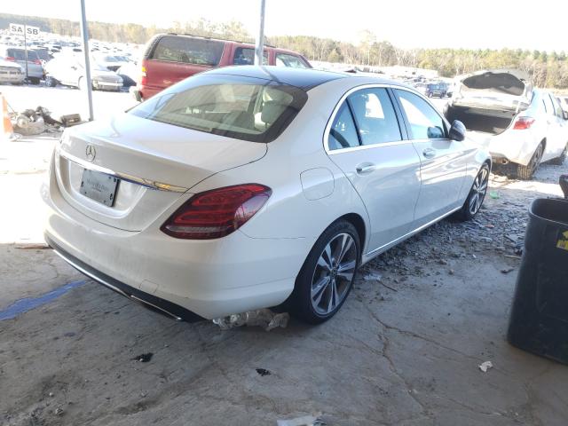 Photo 3 VIN: WDDWF4JB6JR411843 - MERCEDES-BENZ C 300 