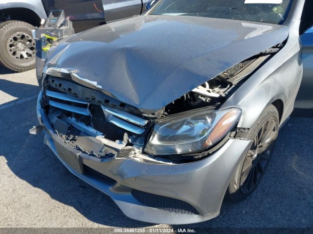 Photo 5 VIN: WDDWF4JB8JR403775 - MERCEDES-BENZ C 300 