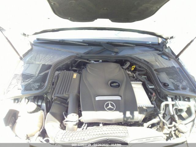 Photo 9 VIN: WDDWF4JB9HR295869 - MERCEDES-BENZ C-CLASS 