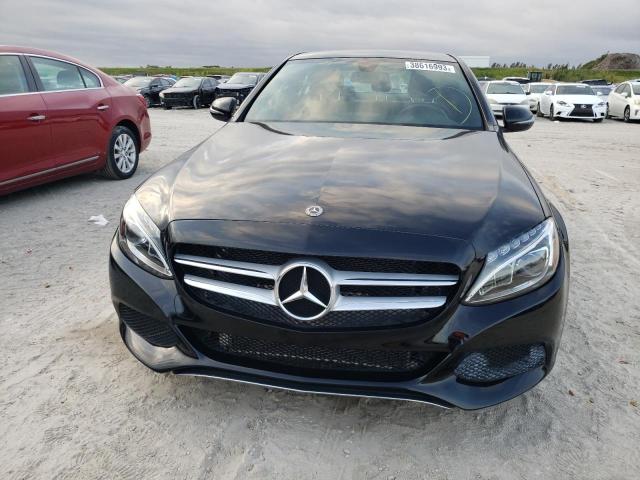 Photo 4 VIN: WDDWF4JB9JR390972 - MERCEDES-BENZ C 300 